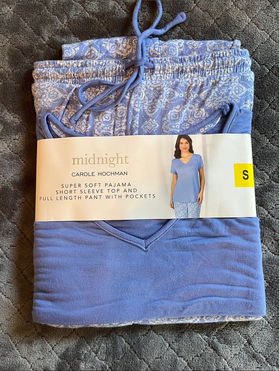 Midnight by Carole Hochman Other - midnight by Carole Hochman Lavender Short Sleeve Pajama Set size S